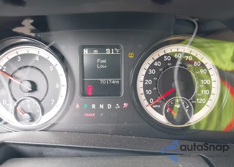 2017 Ram 1500 Tradesman 4X4 5'7 Box z USA, uszkodzony, nr VIN 1C6RR7KT8HS844288